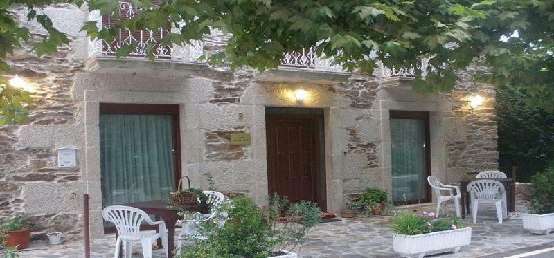 Os Peares Casa Alpargateiro旅馆 外观 照片
