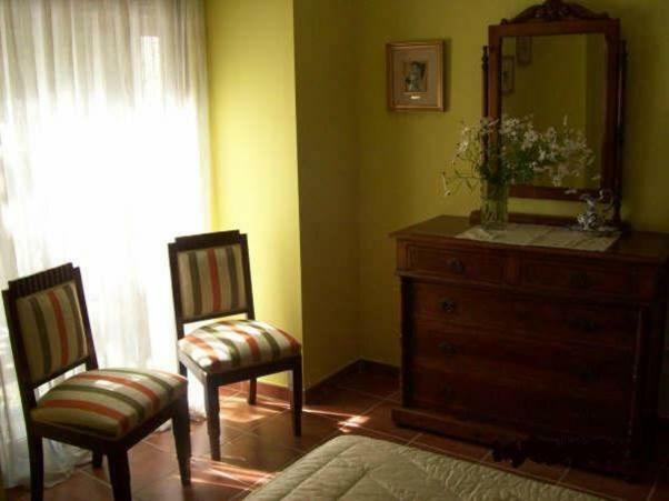 Os Peares Casa Alpargateiro旅馆 外观 照片